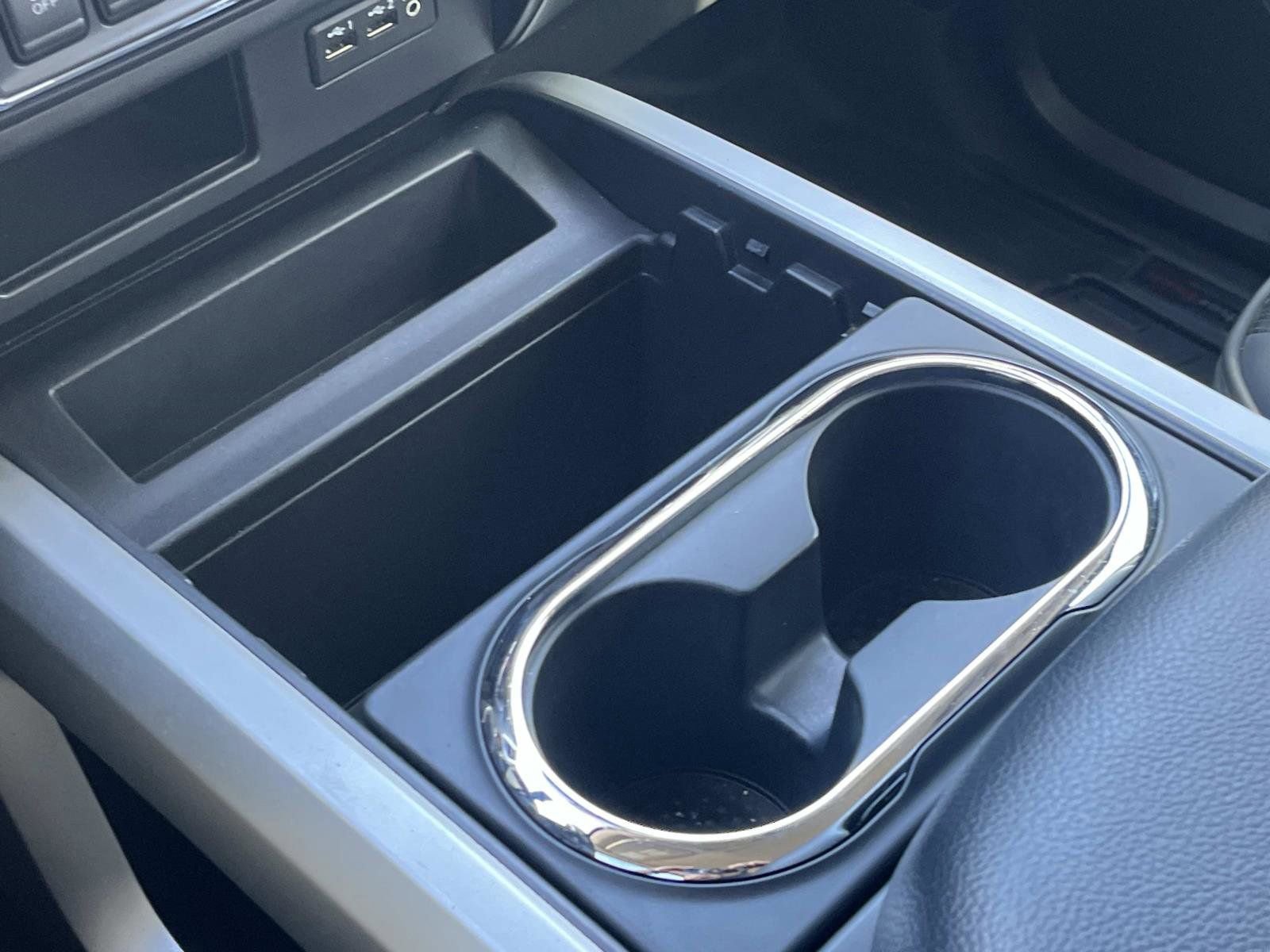 Used 2019 Nissan Titan PRO-4X image 29