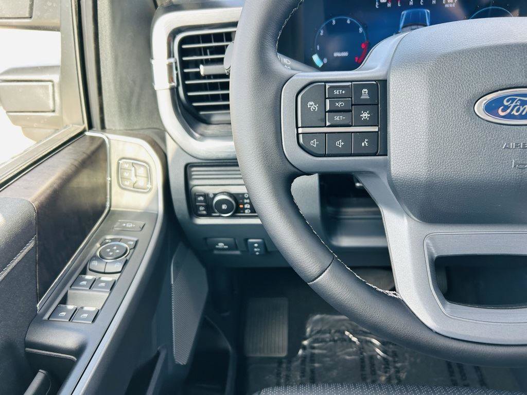 New 2026 Ford F250 Lariat w/ Lariat Premium Package image 23