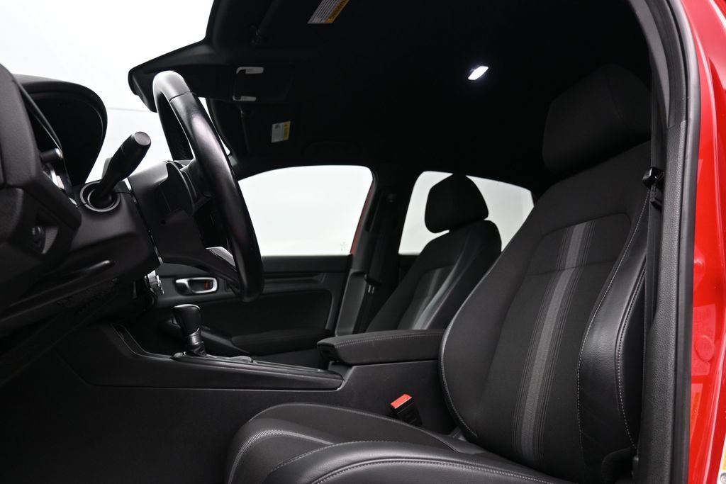 Used 2022 Honda Civic Sport image 4