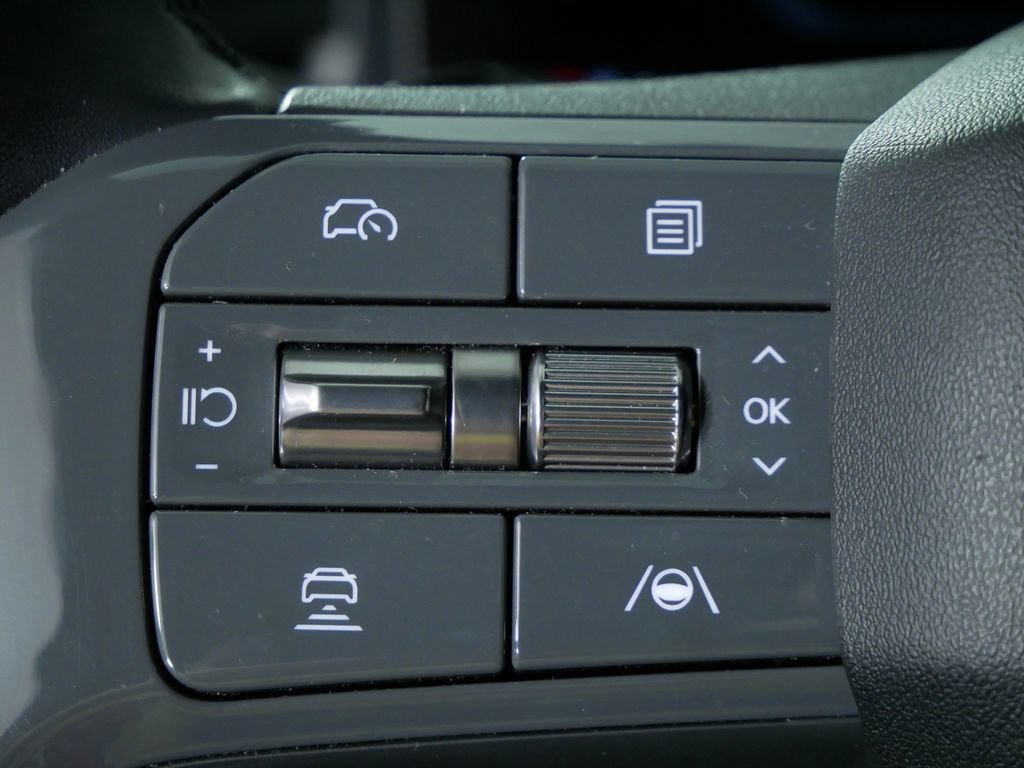 Used 2024 Kia EV9 Land AWD/4WD image 28