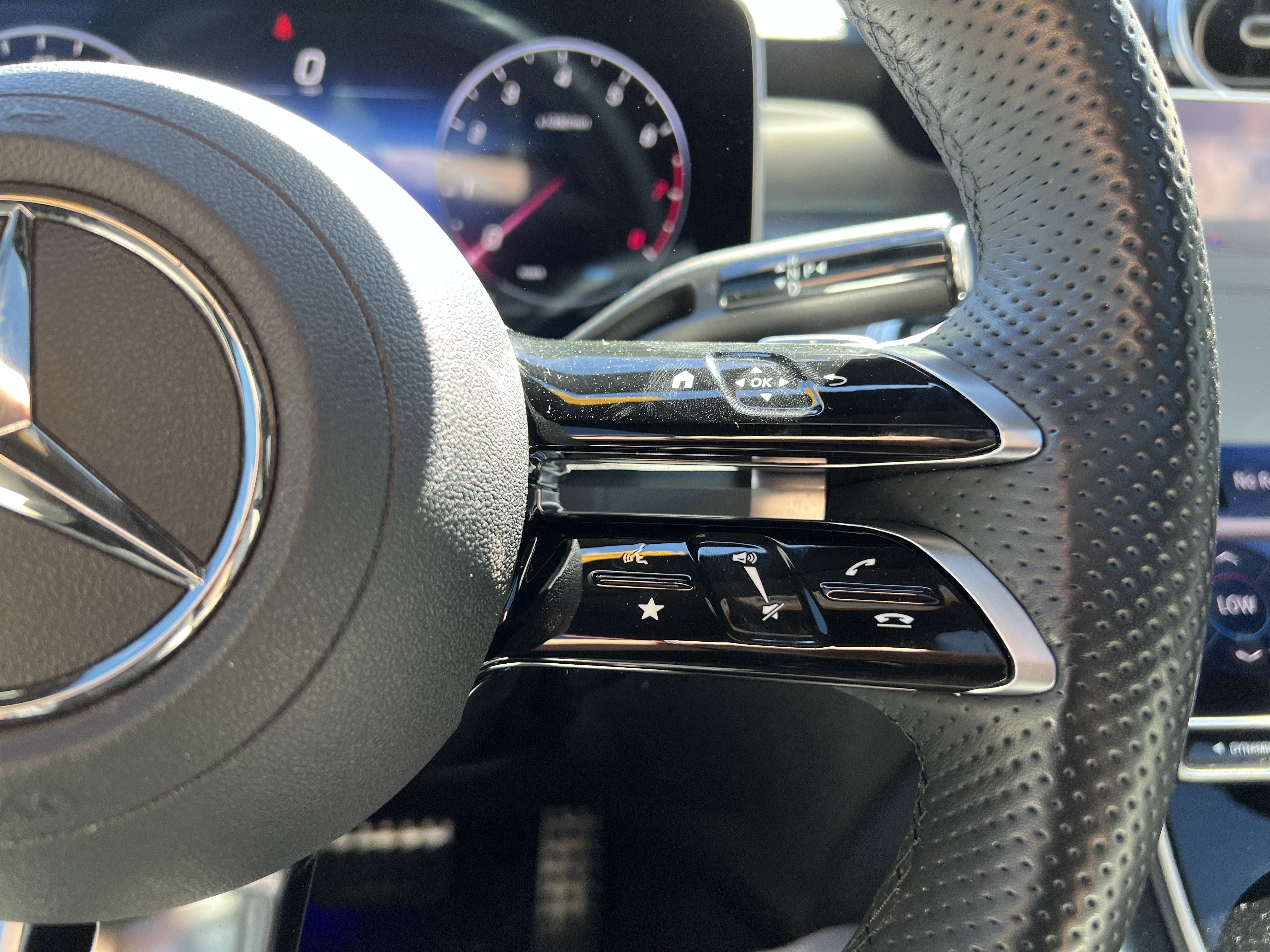 Certified 2024 Mercedes-Benz GLC 300 4MATIC w/ AMG Line image 20