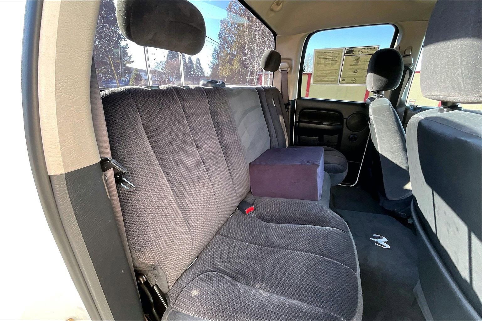 Used 2004 Dodge Ram 3500 Truck ST w/ Trailer Tow Group image 24