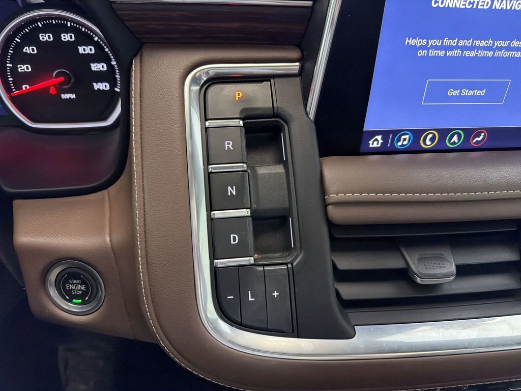 Used 2021 Chevrolet Tahoe High Country RWD image 16