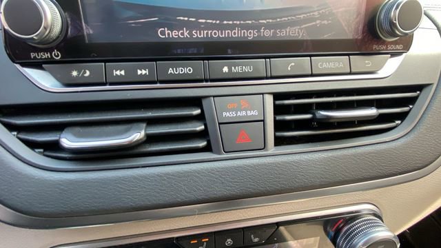 Used 2020 Nissan Altima 2.5 SV image 26