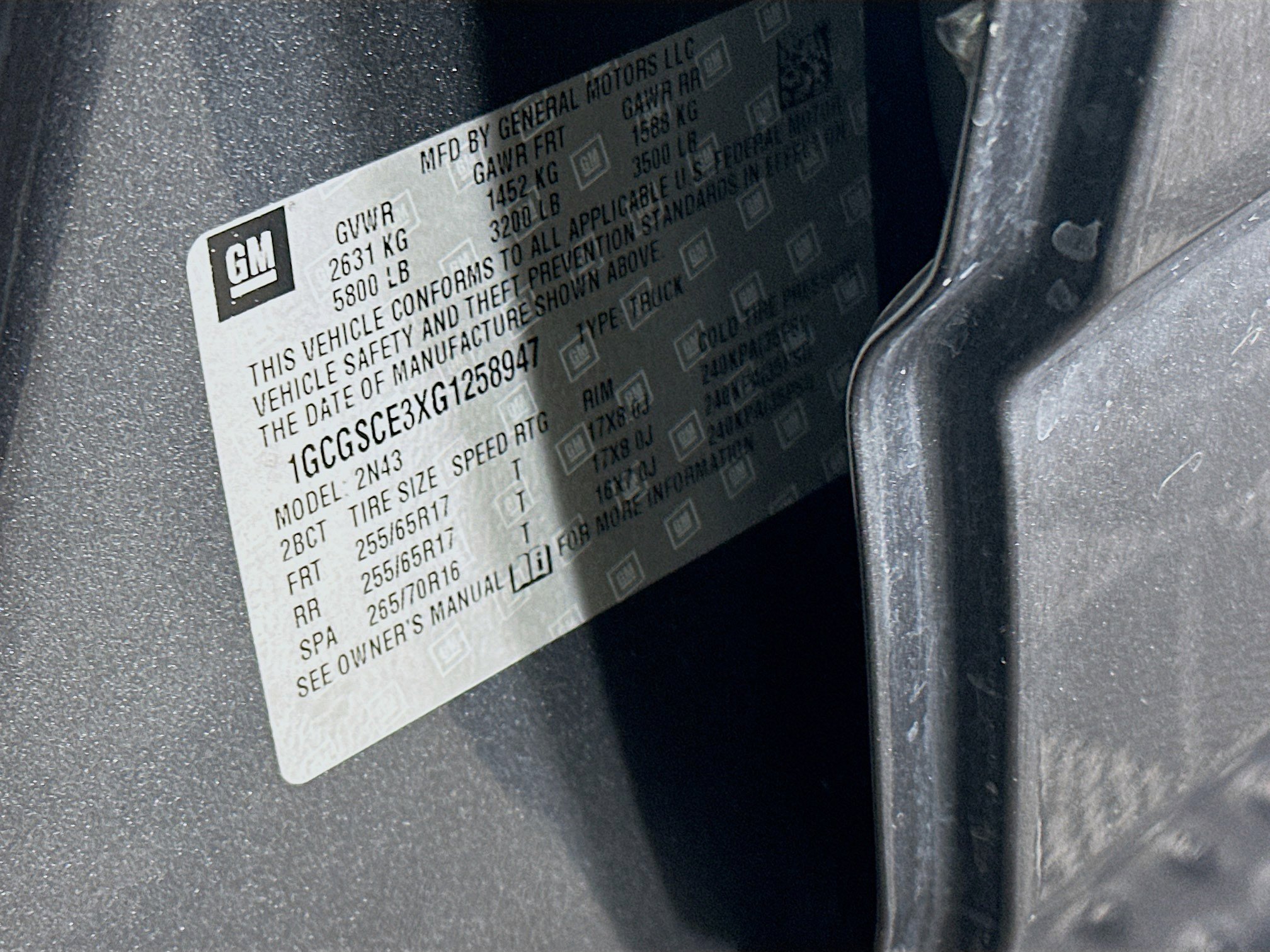 Used 2016 Chevrolet Colorado LT w/ LT Convenience Package image 12