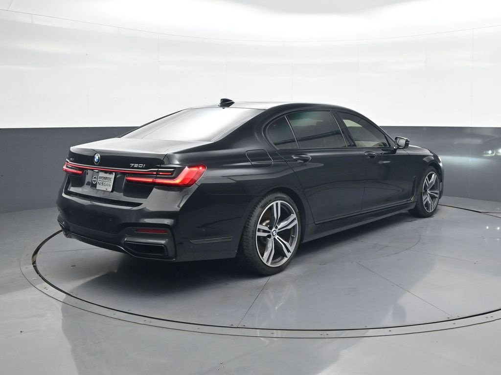 Used 2020 BMW 750i xDrive 750i xDrive w/ Autobahn Package image 7