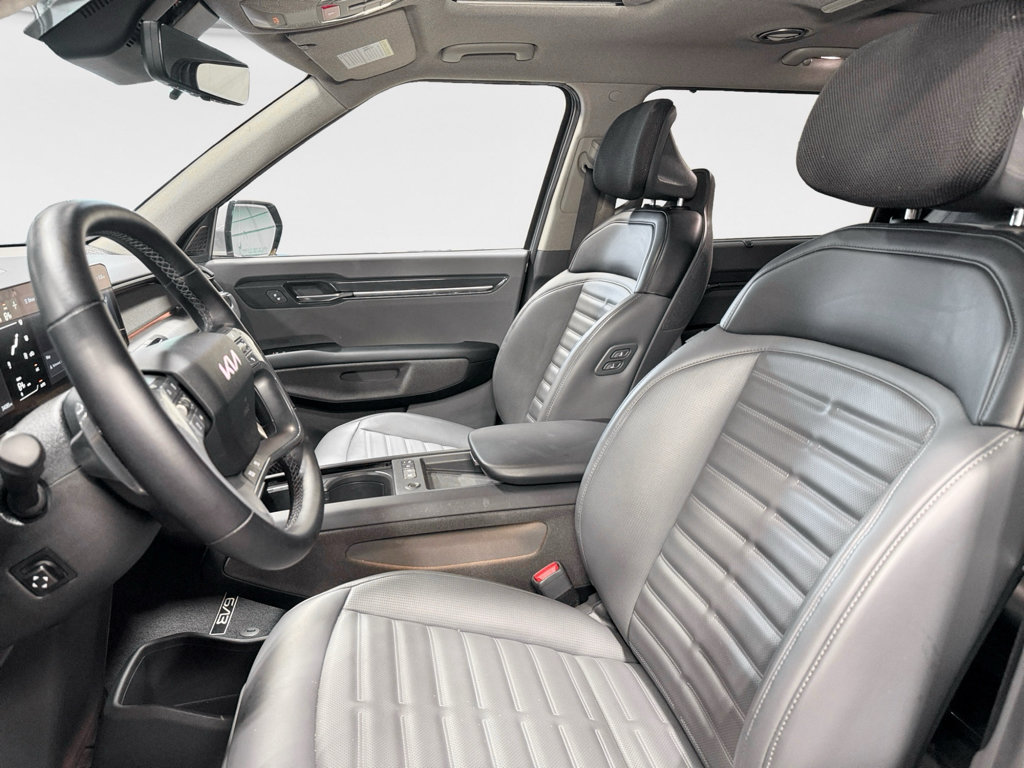 Used 2024 Kia EV9 Land AWD/4WD image 19