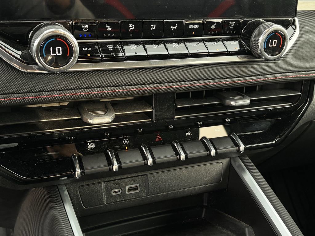 New 2025 Chevrolet Colorado Z71 w/ Technology Package image 13