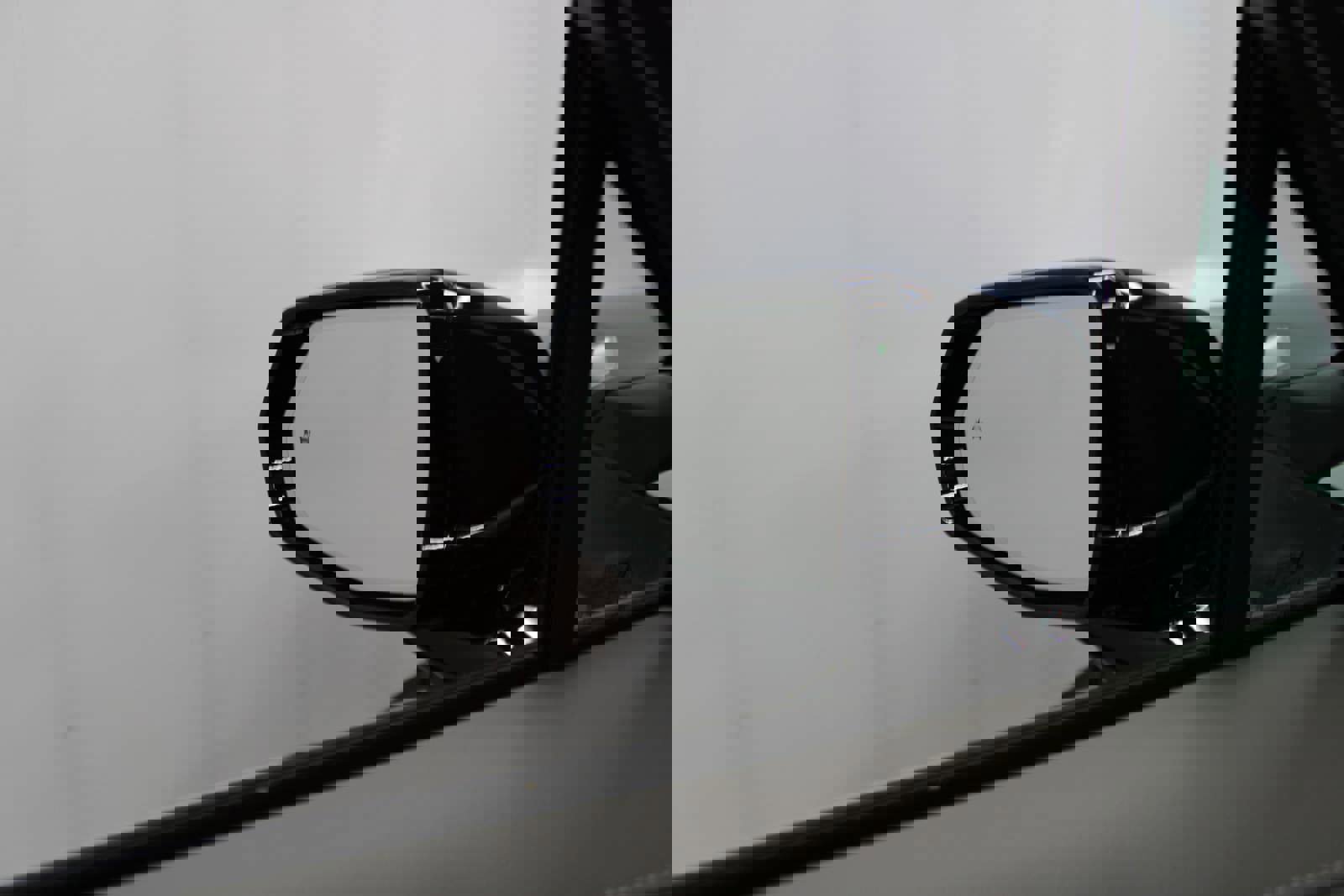 Certified 2024 Cadillac XT6 Premium Luxury w/ LPO, Floor Liner Package image 14