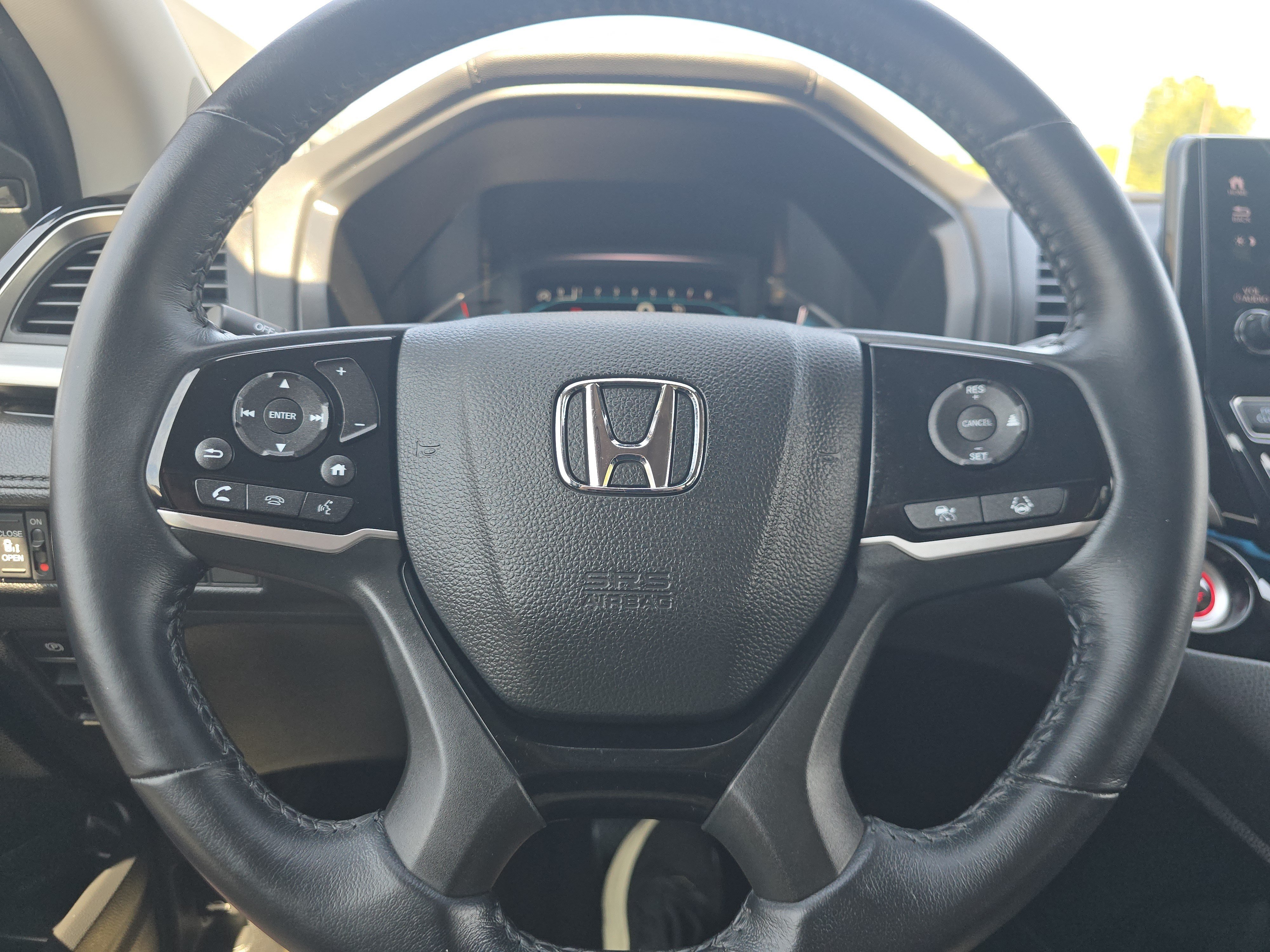 Used 2024 Honda Odyssey Touring image 23