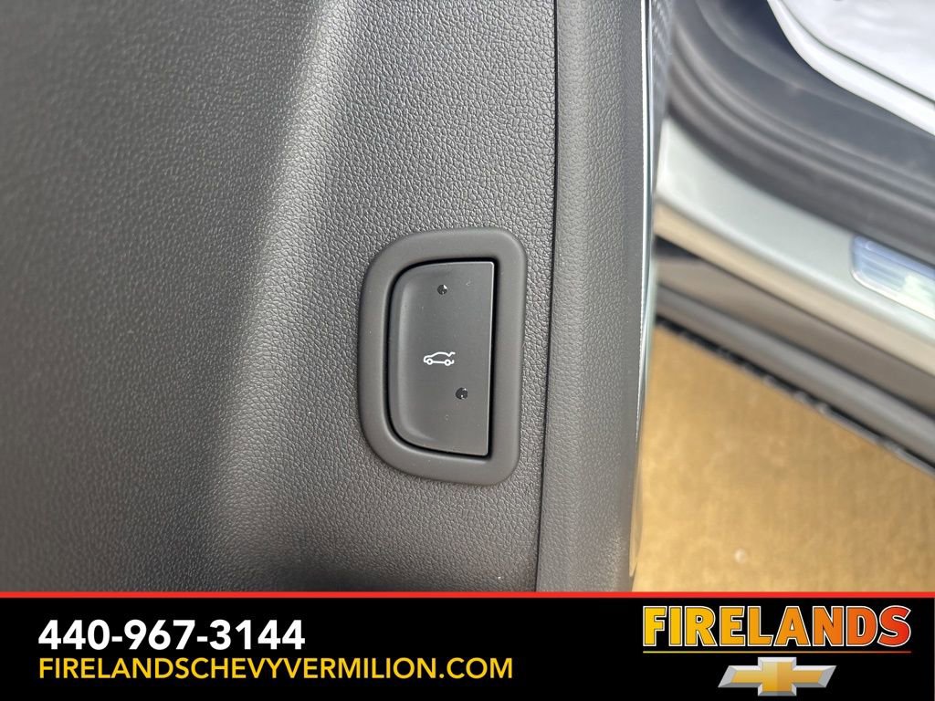 New 2026 Chevrolet Traverse High Country image 15