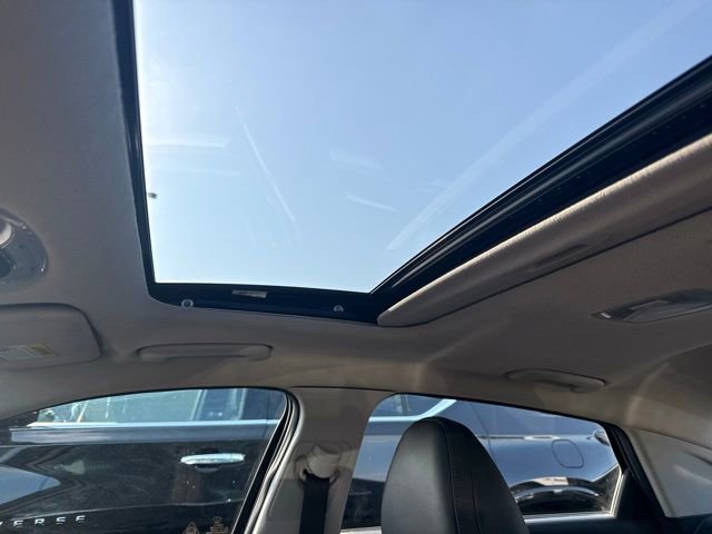 Used 2021 Hyundai Elantra Limited image 29