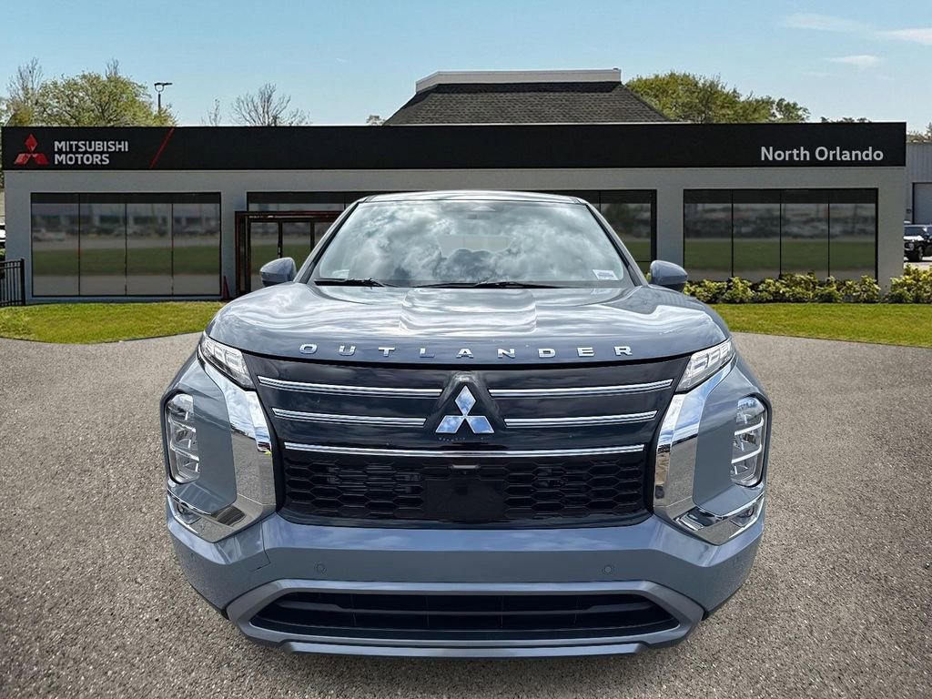 New 2026 Mitsubishi Outlander SE image 8