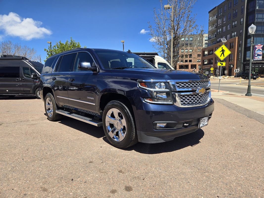Used 2017 Chevrolet Tahoe LT w/ LT Signature Package AWD/4WD image 1