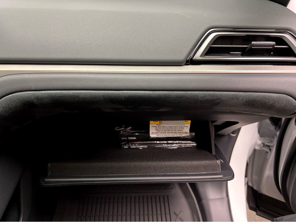New 2026 Lexus TX 500h AWD image 33