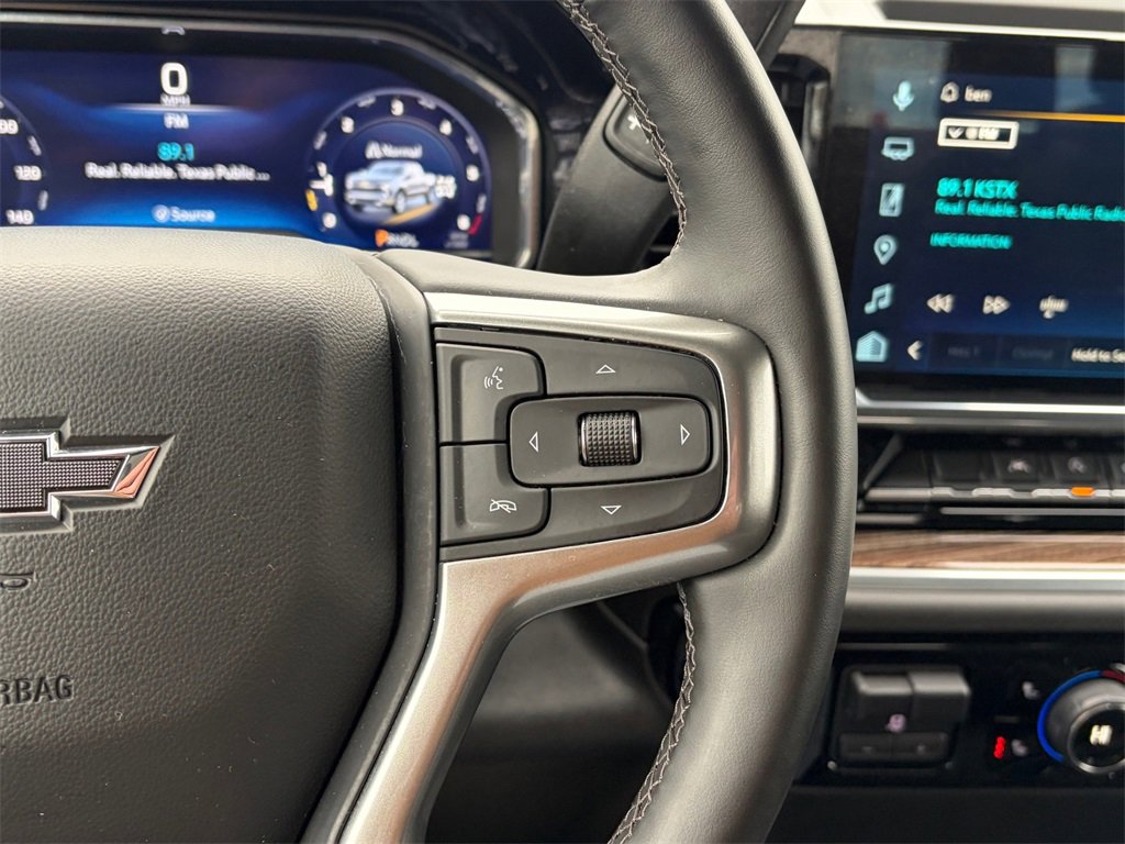 Used 2025 Chevrolet Silverado 1500 RST w/ LPO, Dark Essentials Package image 15