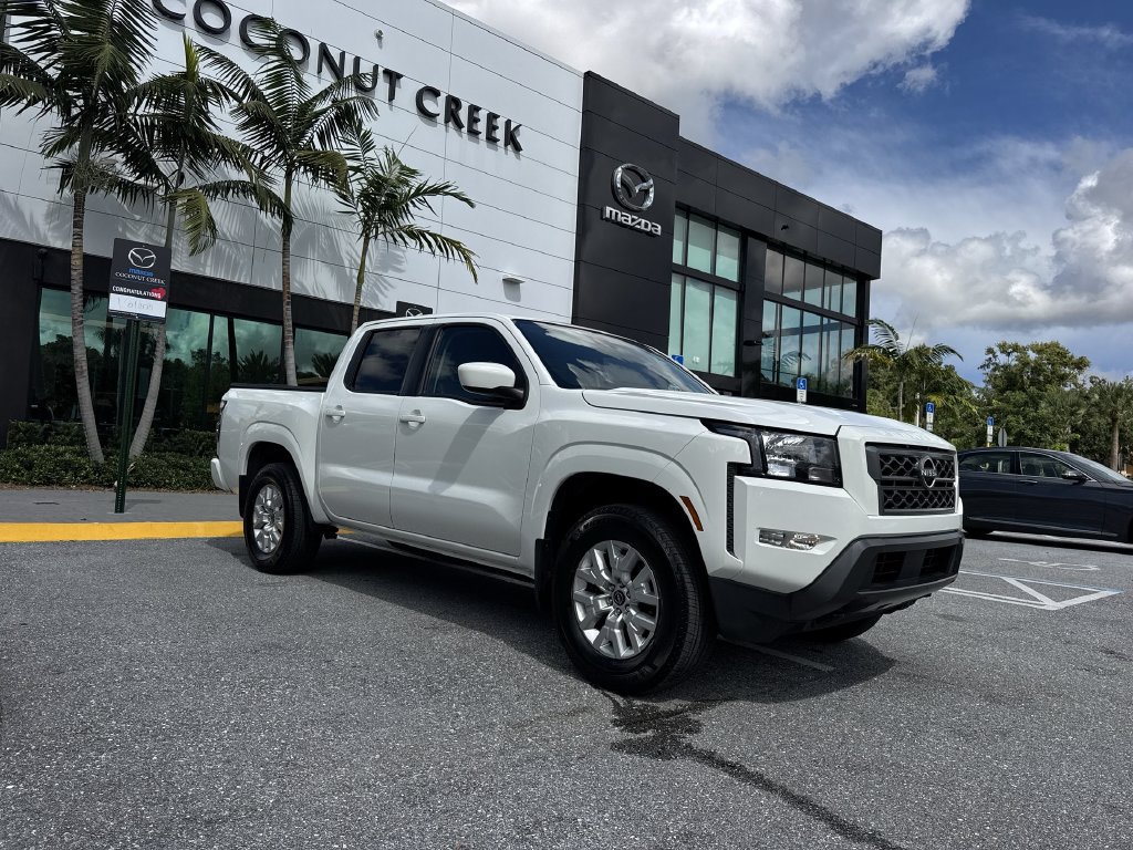 Used 2022 Nissan Frontier SV AWD/4WD image 22