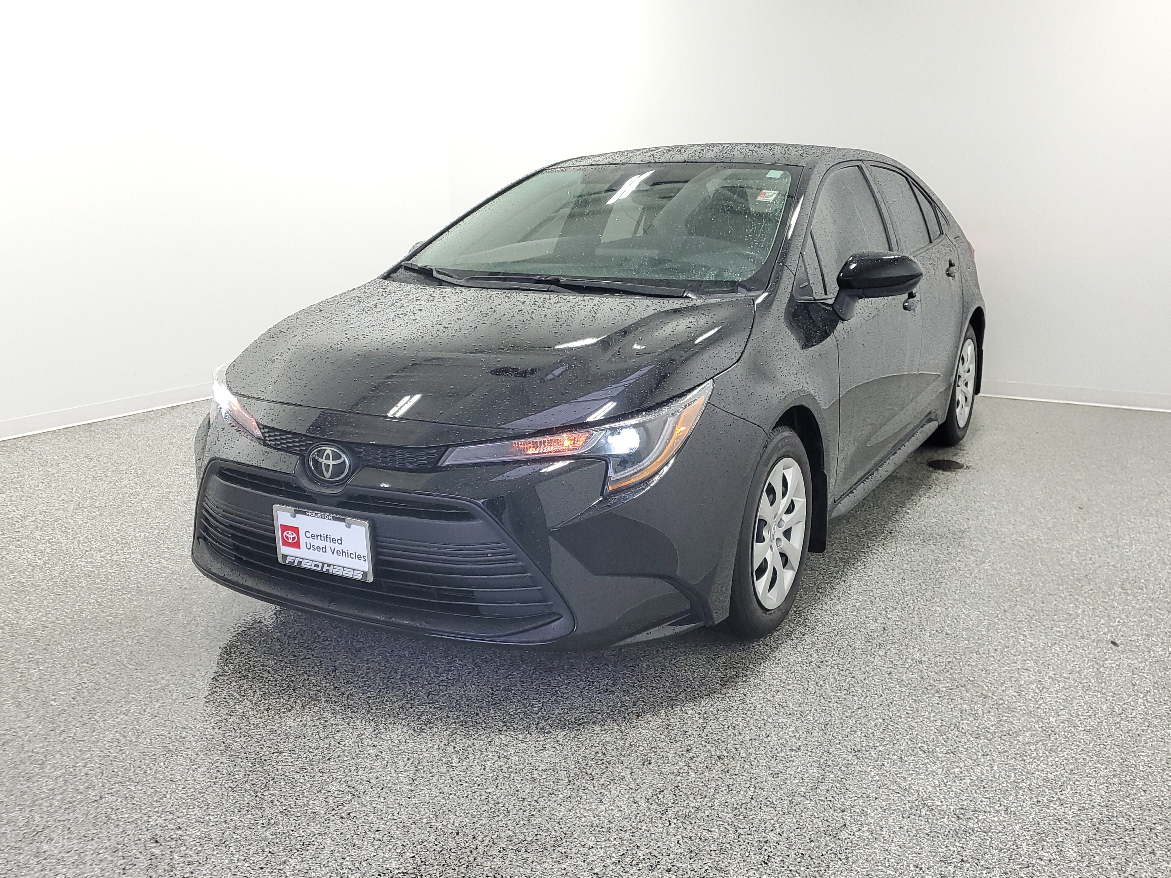 Certified 2026 Toyota Corolla LE FWD image 2