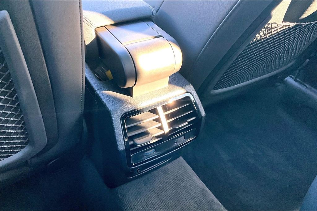 Used 2025 Audi Q3 2.0T Premium w/ Convenience Package image 10