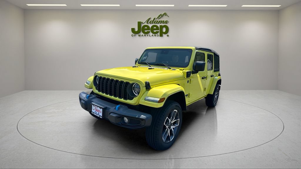 Used 2024 Jeep Wrangler Unlimited w/ Convenience Group AWD/4WD image 1