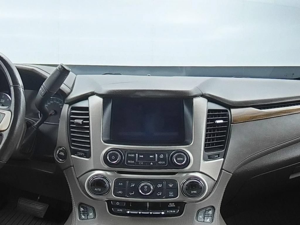 Used 2020 GMC Yukon Denali w/ Open Road Package AWD/4WD image 28