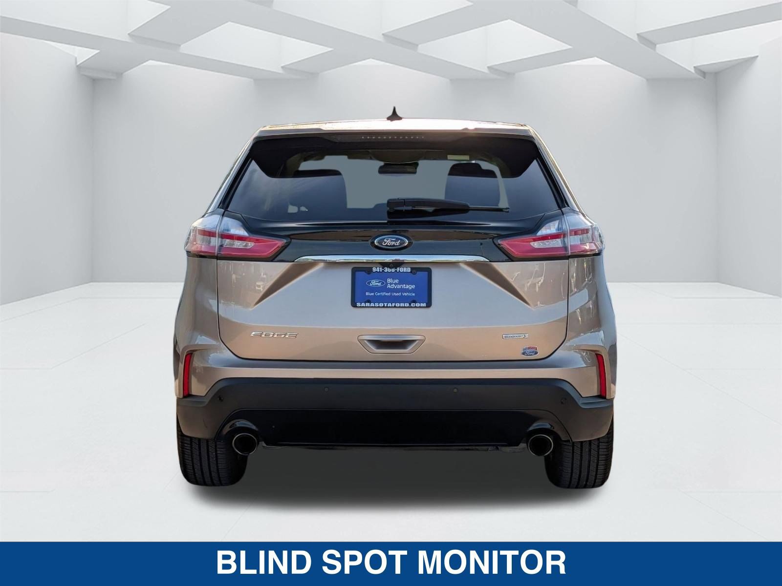 Certified 2020 Ford Edge SE image 5