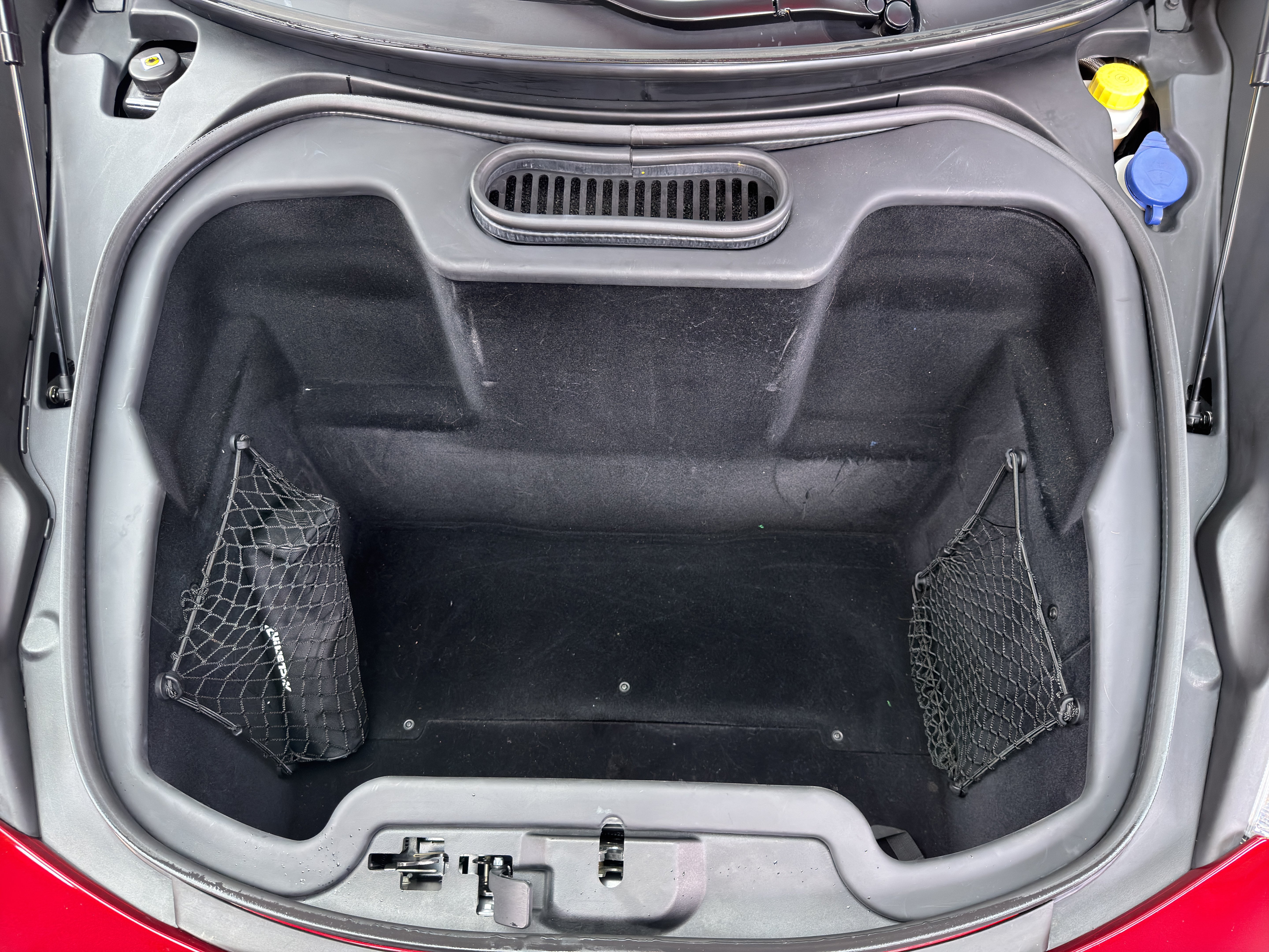 Used 2012 McLaren MP4-12C Coupe RWD image 21