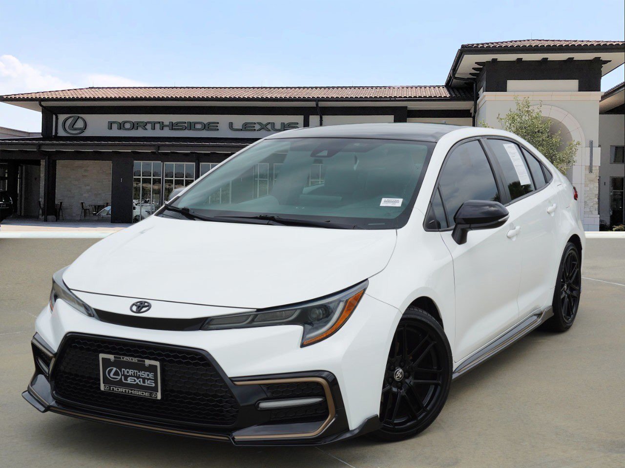 Used 2022 Toyota Corolla SE FWD image 1