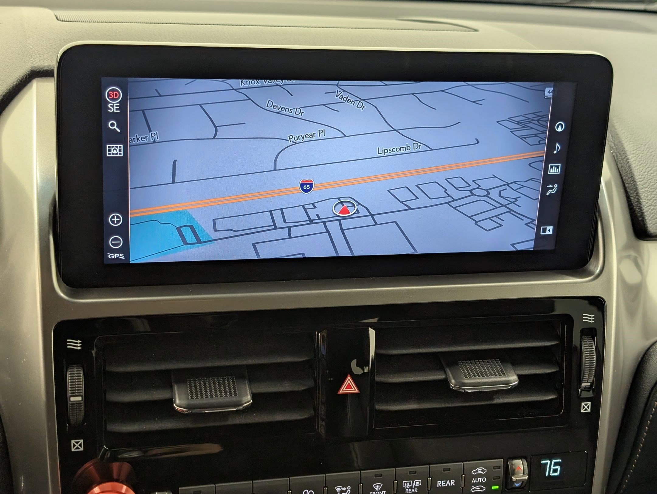 Used 2022 Lexus GX 460 Luxury w/ Accessory Package image 25