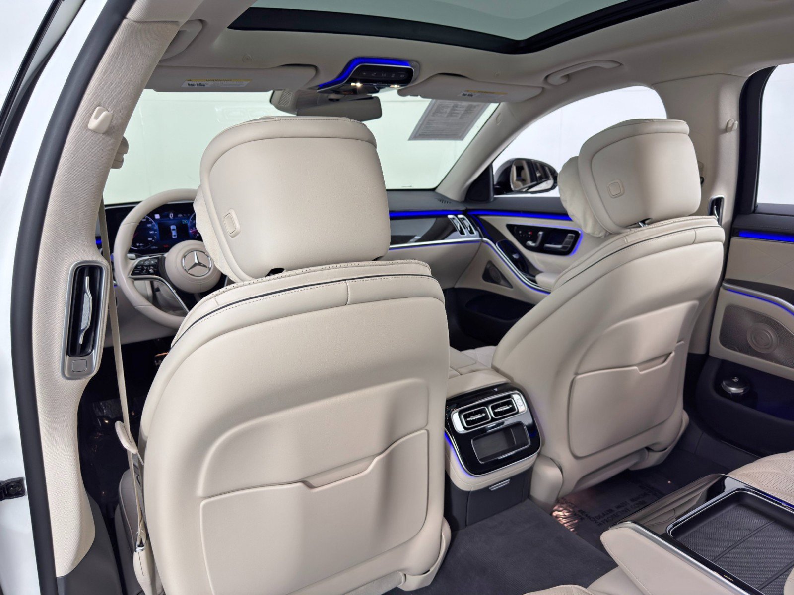 Used 2023 Mercedes-Benz S 580 4MATIC Sedan image 44