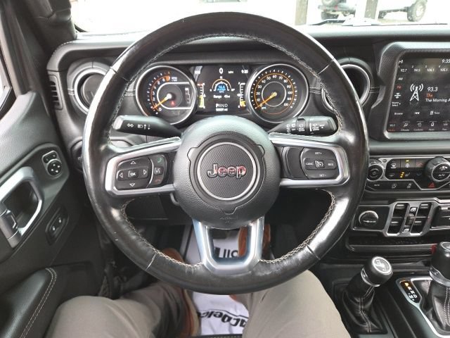 Used 2020 Jeep Wrangler Unlimited Sahara w/ Dual Top Group AWD/4WD image 57