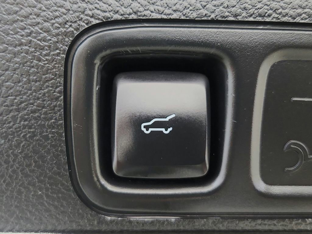 Used 2021 Ford Expedition Platinum image 32