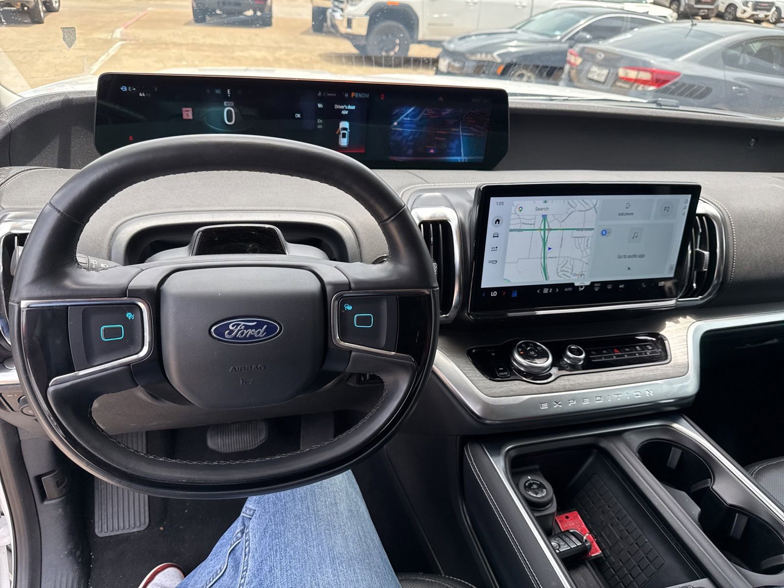Used 2025 Ford Expedition Max Platinum AWD/4WD image 18