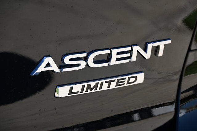 New 2025 Subaru Ascent Limited image 14