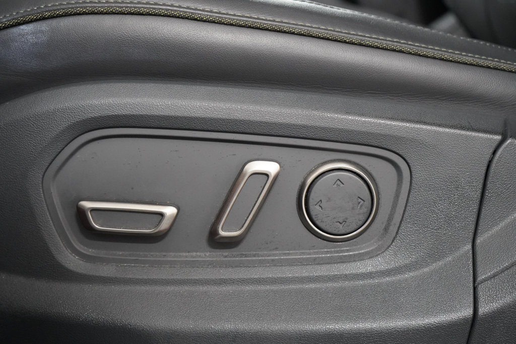 Used 2023 Rivian R1S Adventure Quad AWD/4WD image 14