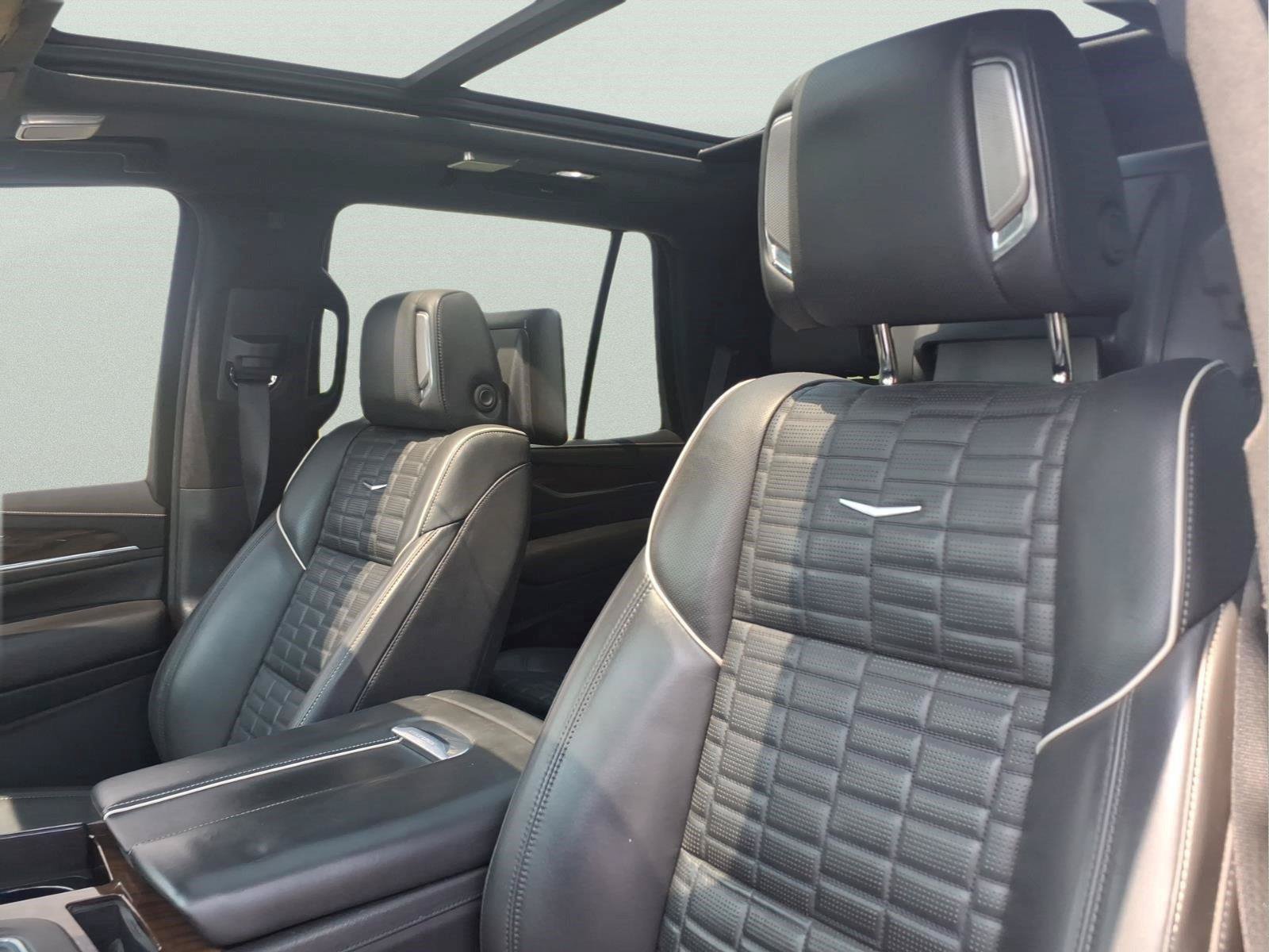 Used 2021 Cadillac Escalade Sport Platinum RWD image 20