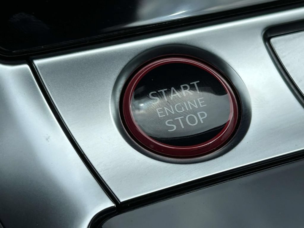 Used 2022 Audi RS 6 w/ Executive Package AWD/4WD image 30