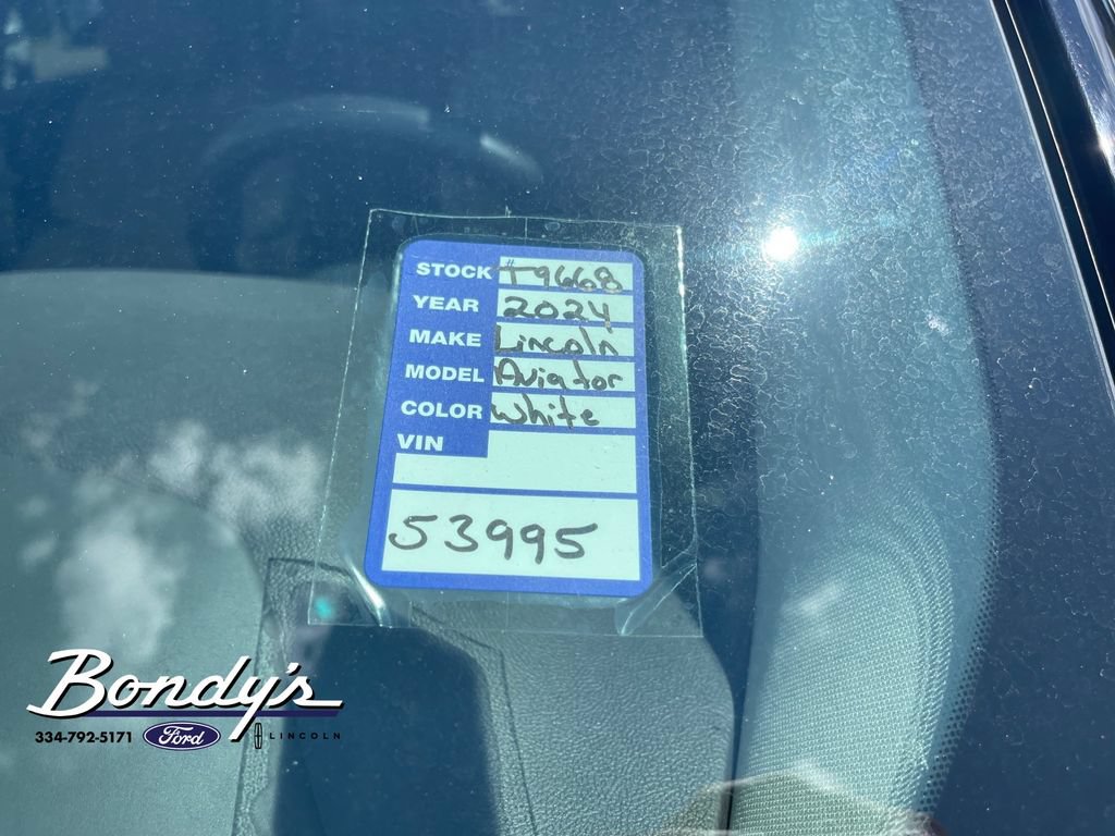 Used 2024 Lincoln Aviator Reserve w/ Equipment Group 201A AWD/4WD image 21