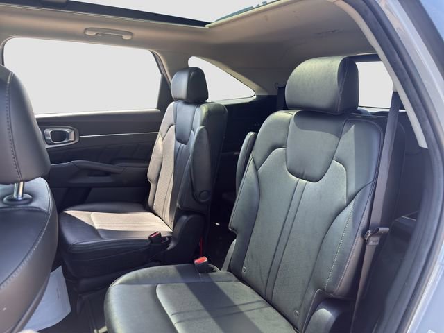 Used 2022 Kia Sorento SX AWD/4WD image 13