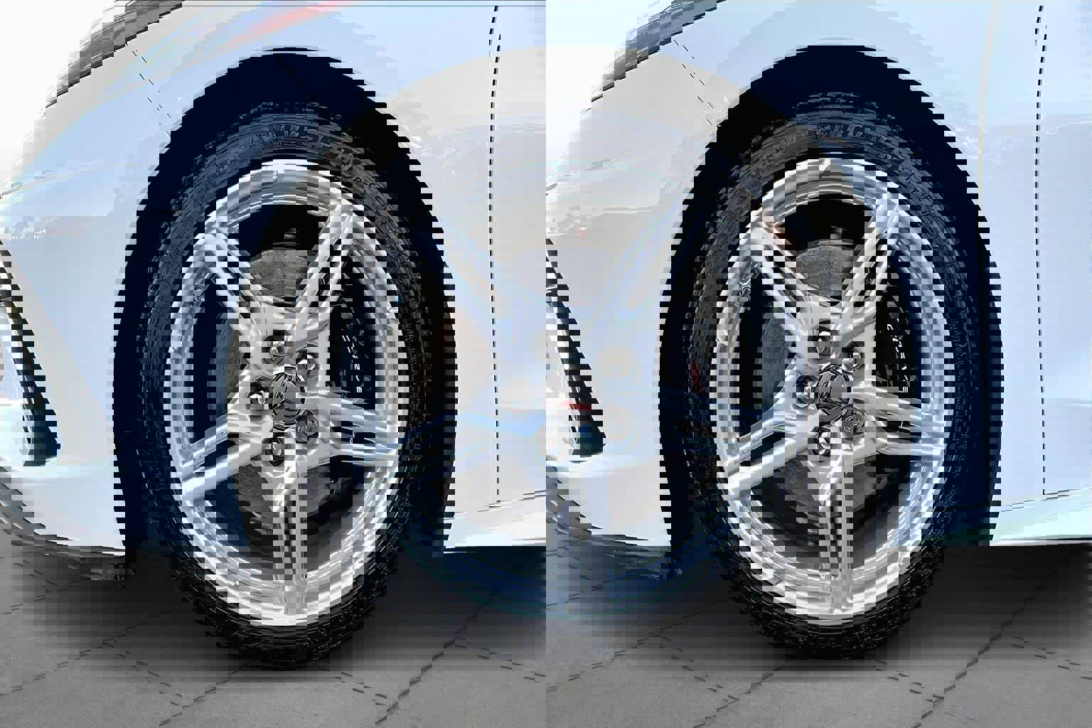 Used 2022 Chevrolet Corvette Stingray Coupe w/ Z51 Performance Package image 10