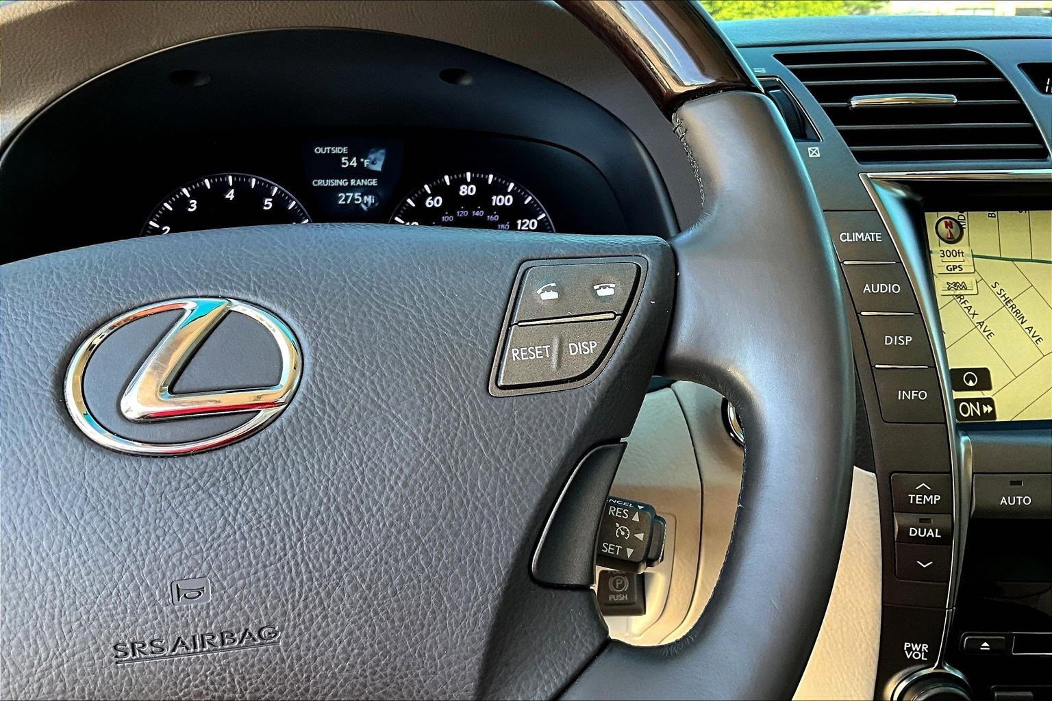 Used 2009 Lexus LS 460 RWD image 12