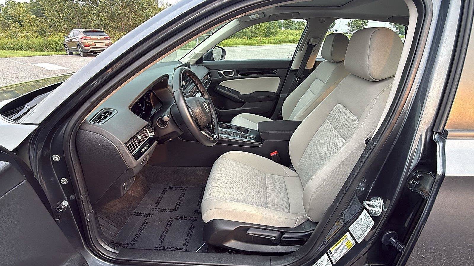 Used 2024 Honda Civic EX image 24