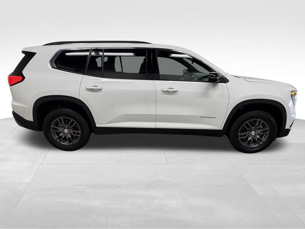 Certified 2025 GMC Acadia Elevation AWD/4WD image 9