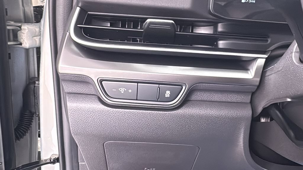New 2026 Kia Carnival SX w/ SX Dark Edition Package FWD image 35