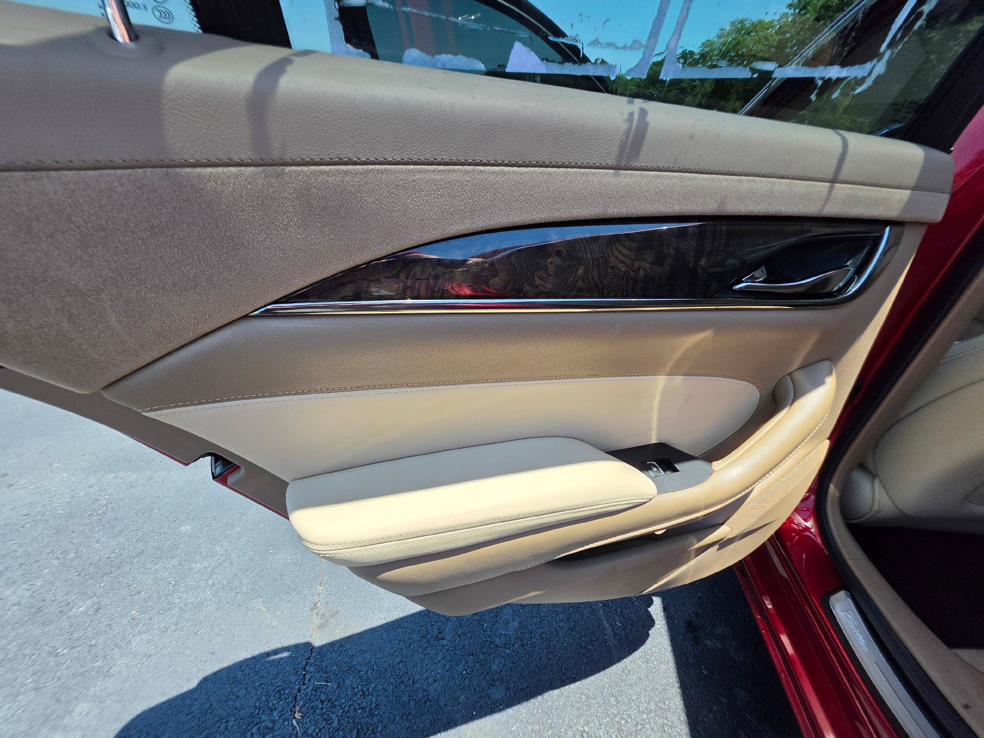 Used 2014 Cadillac CTS Luxury RWD image 14