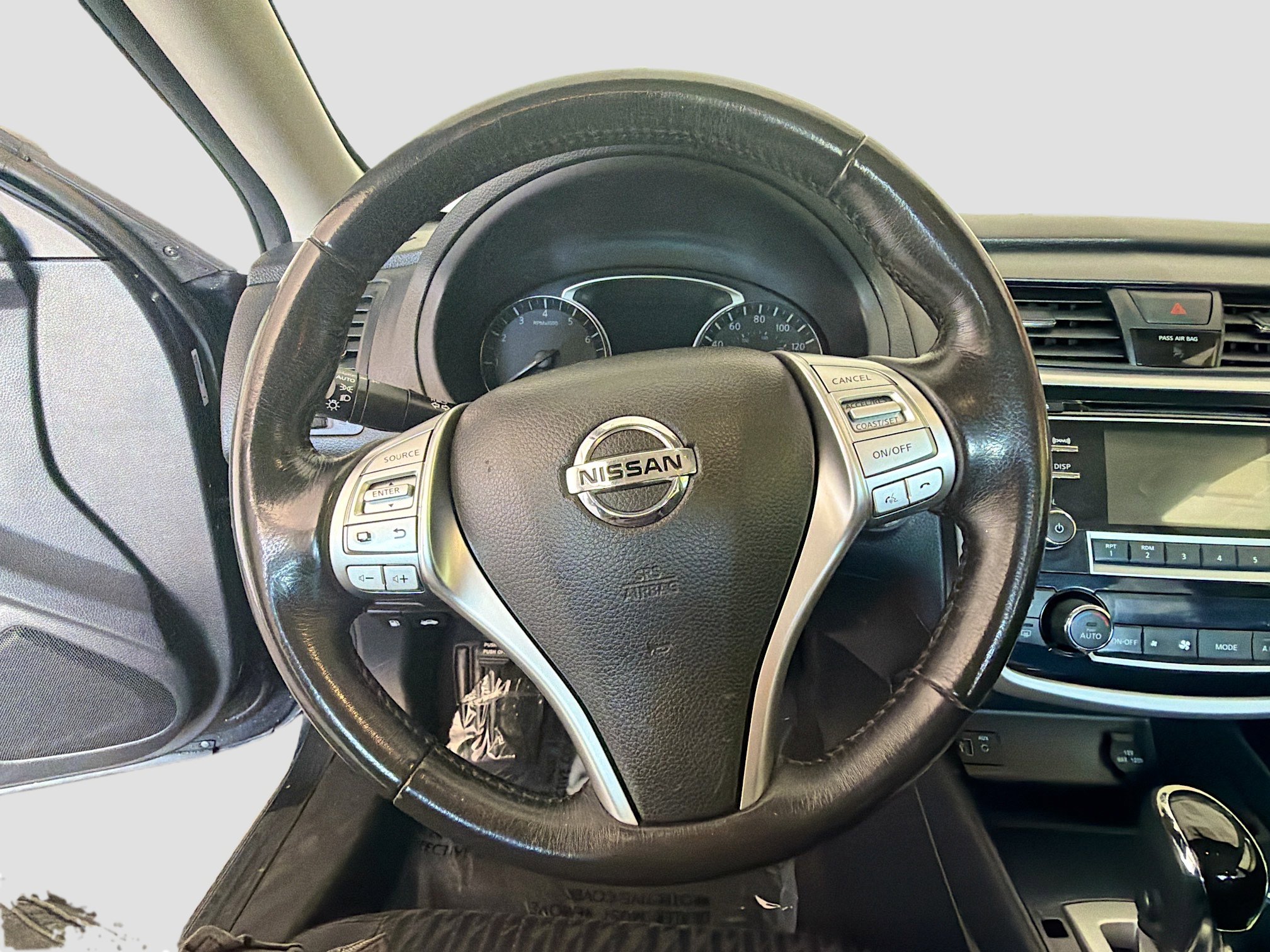 Used 2018 Nissan Altima 2.5 SV FWD image 18