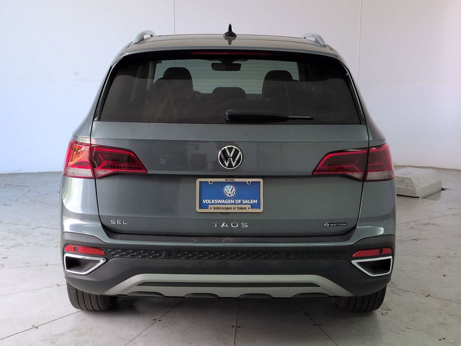 Certified 2022 Volkswagen Taos SEL AWD/4WD image 5