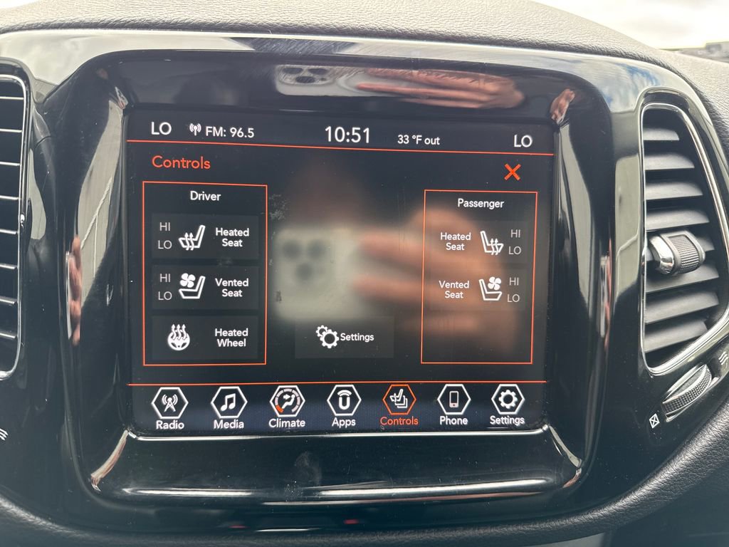 Used 2020 Jeep Compass Limited AWD/4WD image 5