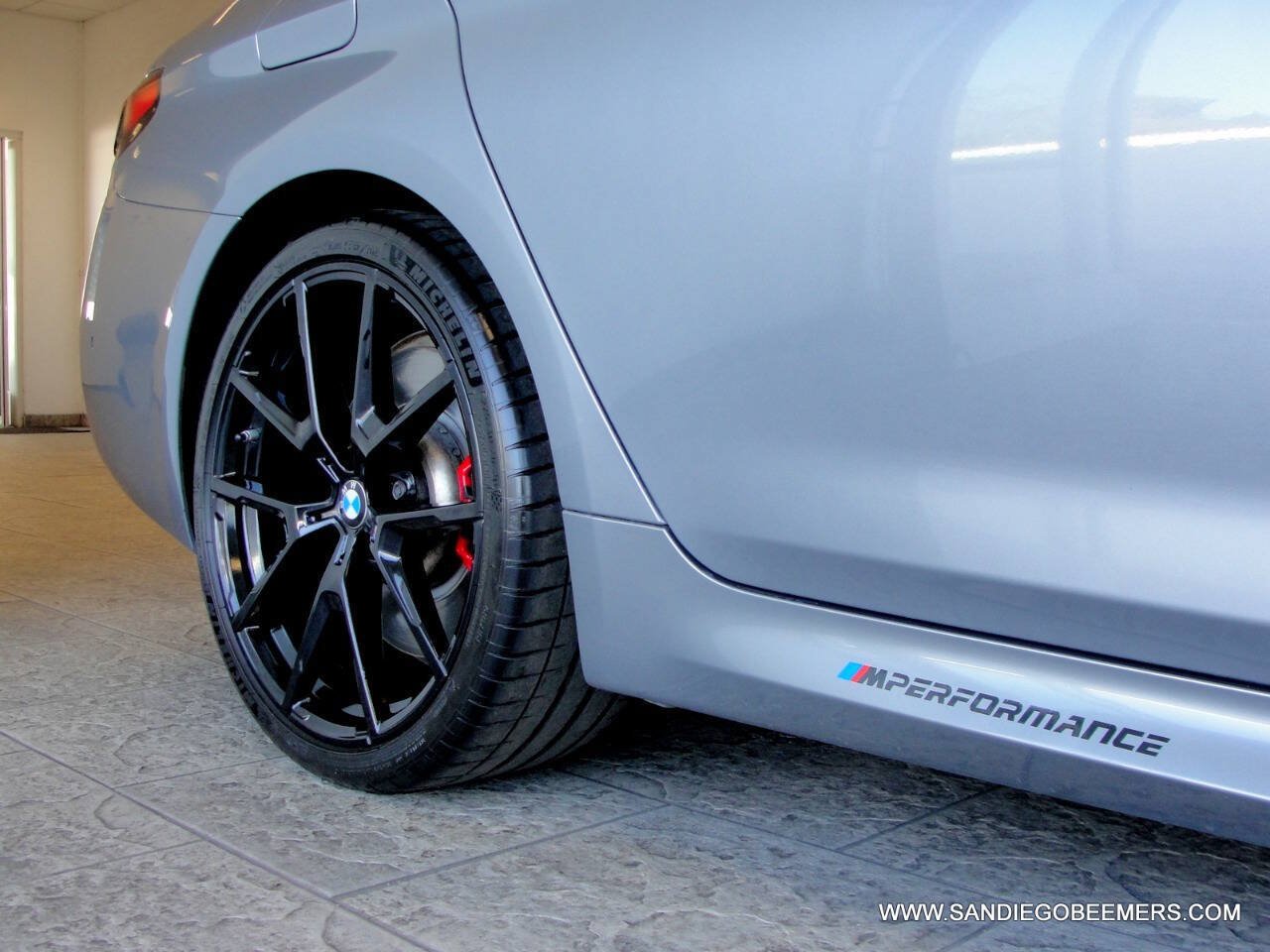 Used 2023 BMW 540i w/ M Sport Package RWD image 10