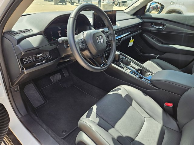 Used 2025 Honda Accord EX-L image 9